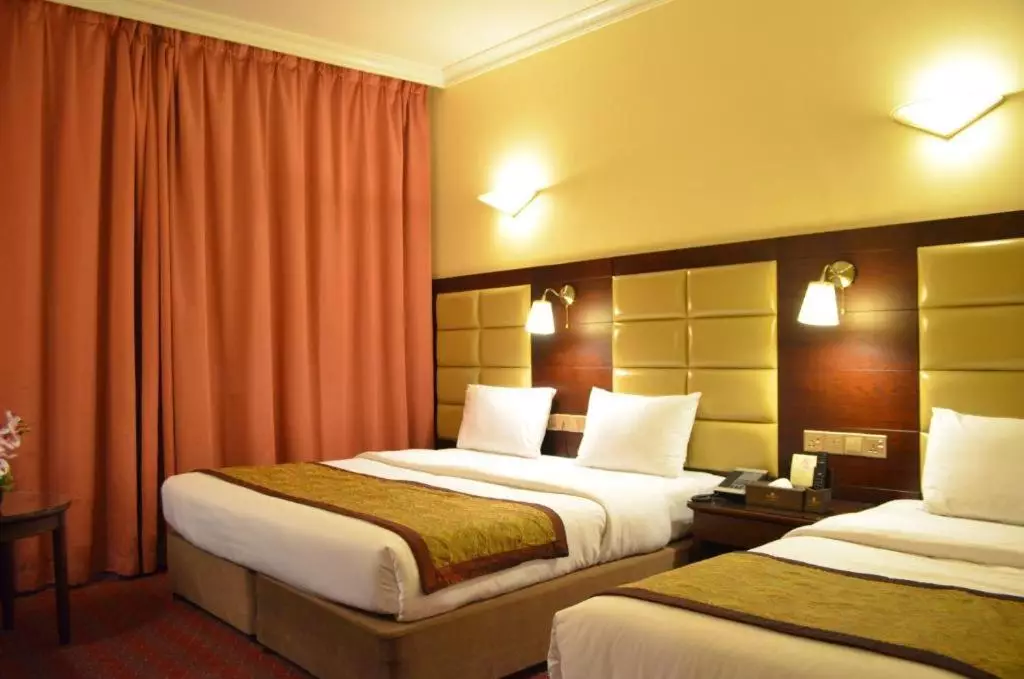 Orchid Hotel